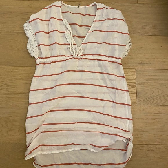 Simons bathing suit cover up - Picture 1 of 1